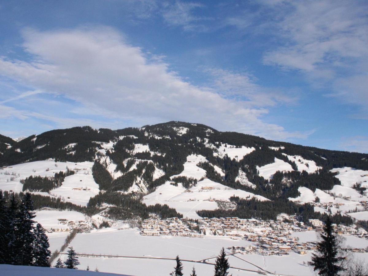 Beautiful Apartment Near Ski Area In Kirchberg 티롤 키르흐베르크 외부 사진